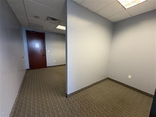 13601 Preston Rd - 168xW0720-sm