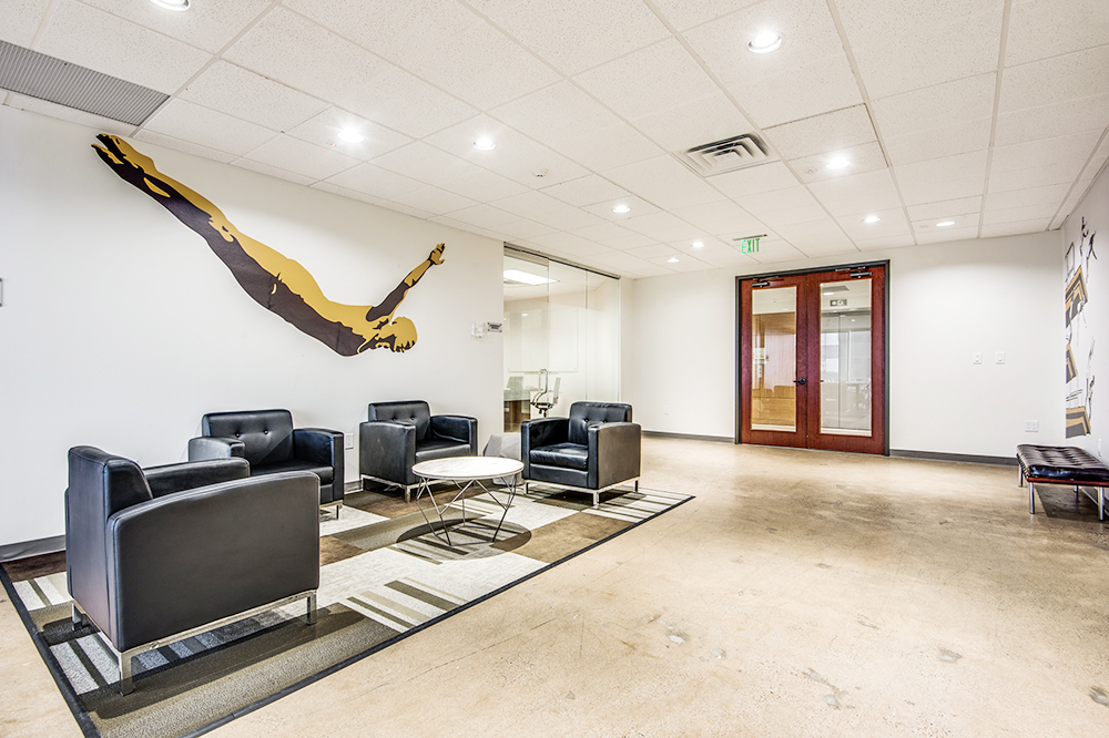 13601 Preston Rd - 168xW0744-sm