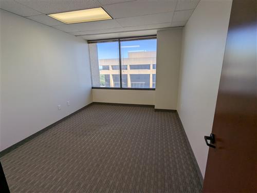 13601 Preston Rd - 168xW1000P-sm