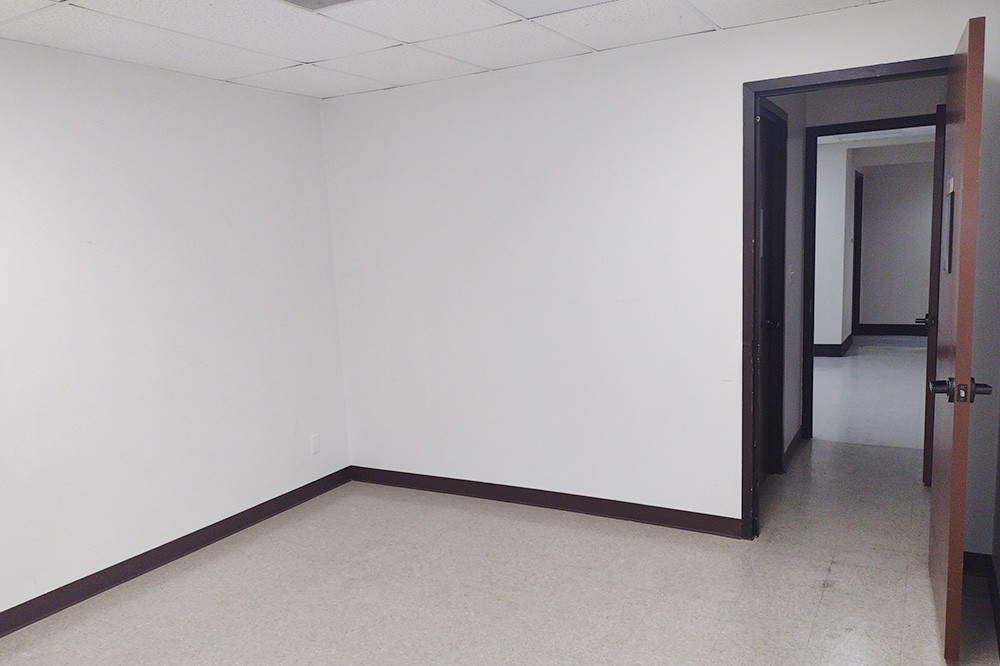 13601 Preston Rd - 168xWX0187-sm