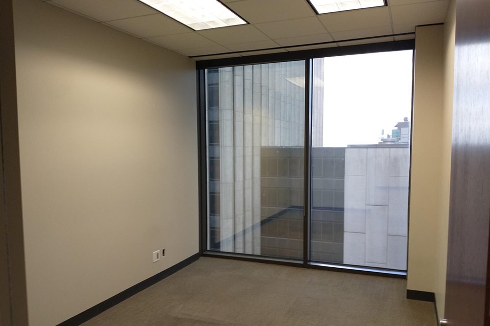 12-UI600.01x1687.jpg