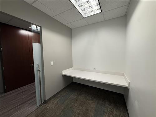 property with office space for rent at 217, 1840 Pyramid Place, Memphis, TN 38132, USA