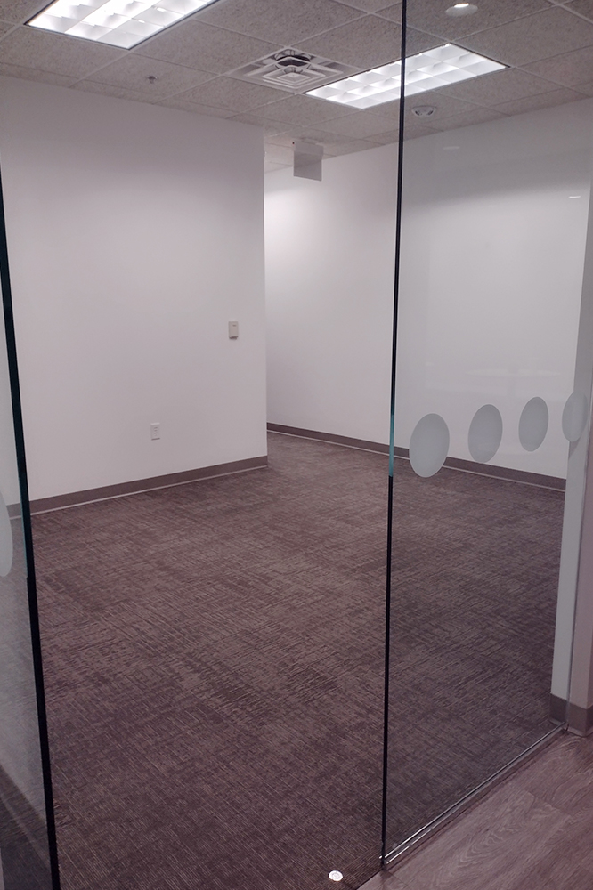 2-UI330x1774.jpg