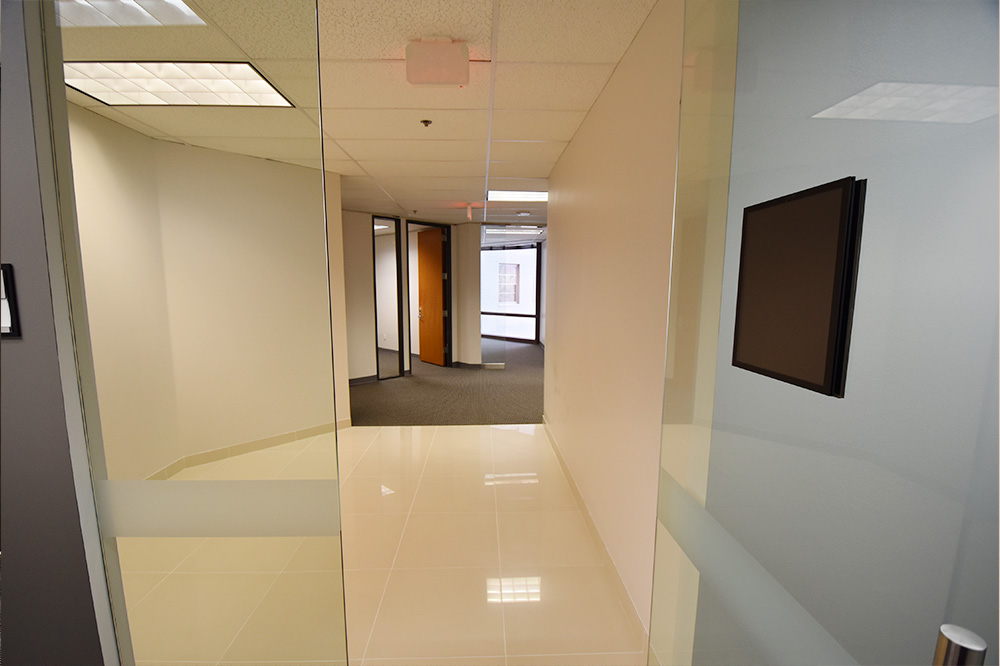 9-UI12055.01x178.jpg