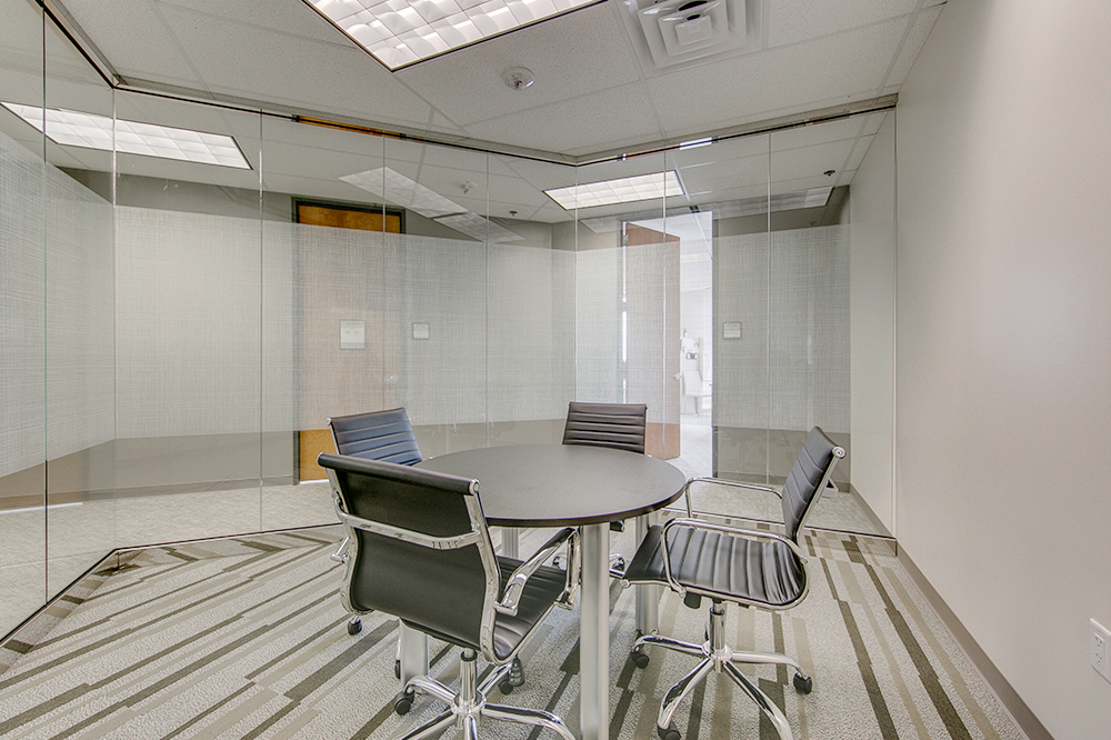 property with office space for rent at 17100, 1910 Pacific Ave, Dallas, TX 75201, USA