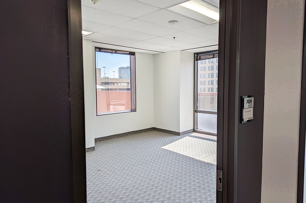 1910 Pacific Ave - 178x7024-sm