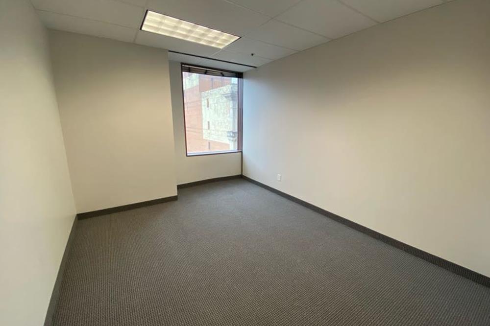 1910 Pacific Ave - 178x8060-sm