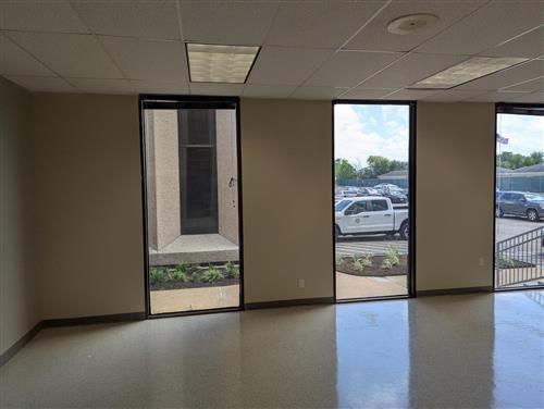 6201 Bonhomme Road - 18x108S-sm