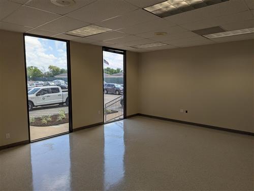 6201 Bonhomme Road - 18x108S-sm