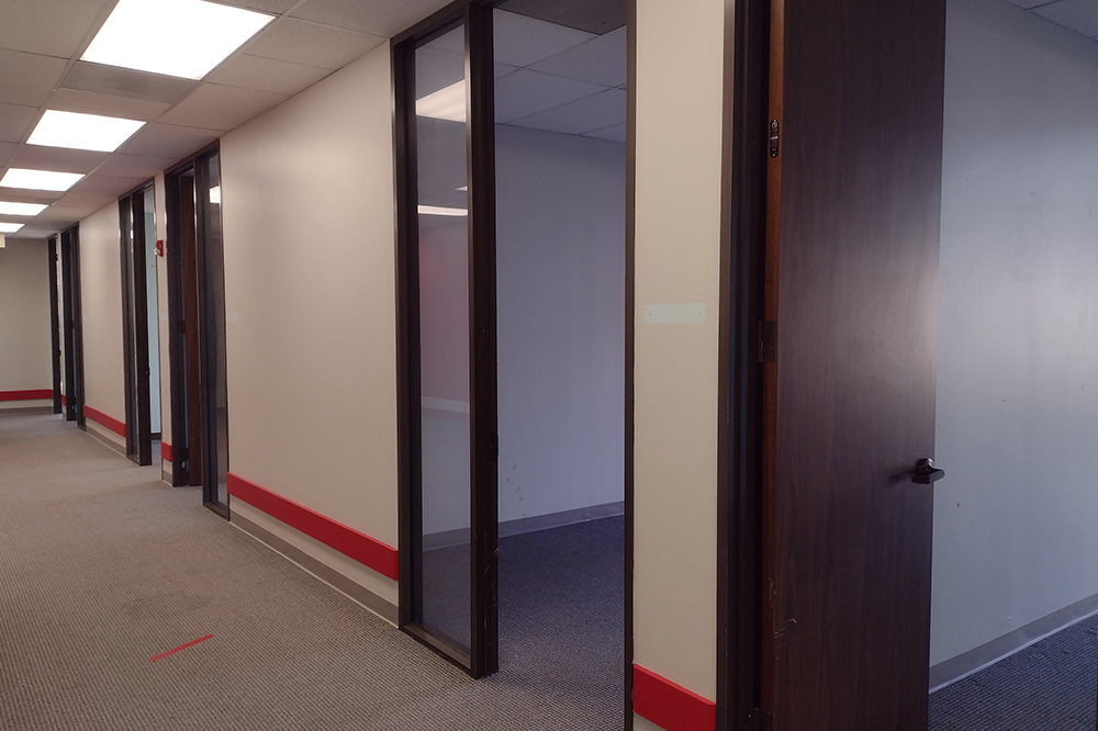 6201 Bonhomme Road - 18x150S-sm