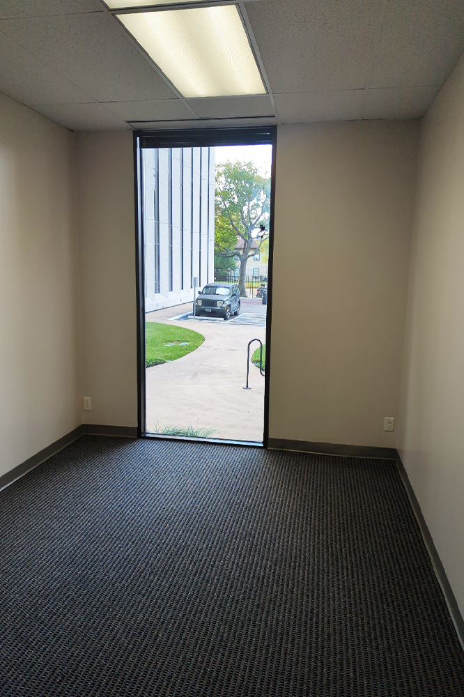 6201 Bonhomme Road - 18x168N-sm