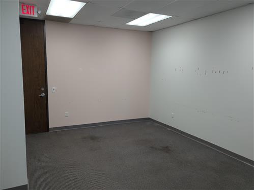 6201 Bonhomme Road - 18x170N-sm