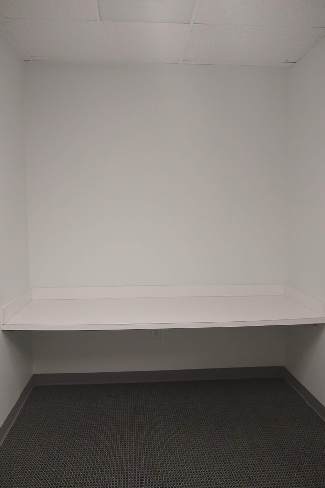 6201 Bonhomme Road - 18x185N-V-sm