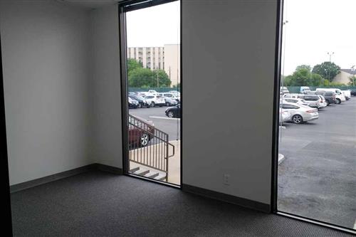4-UI185N.WSx18.jpg