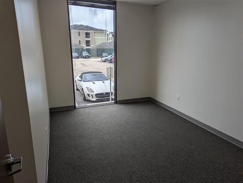 6201 Bonhomme Road - 18x187N-sm