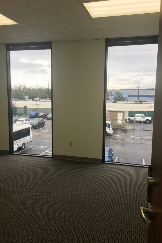 6201 Bonhomme Road - 18x208N-sm