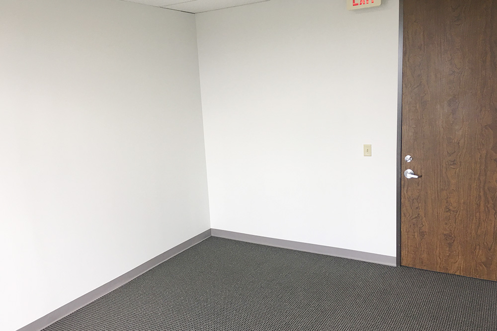6201 Bonhomme Road - 18x210N-sm