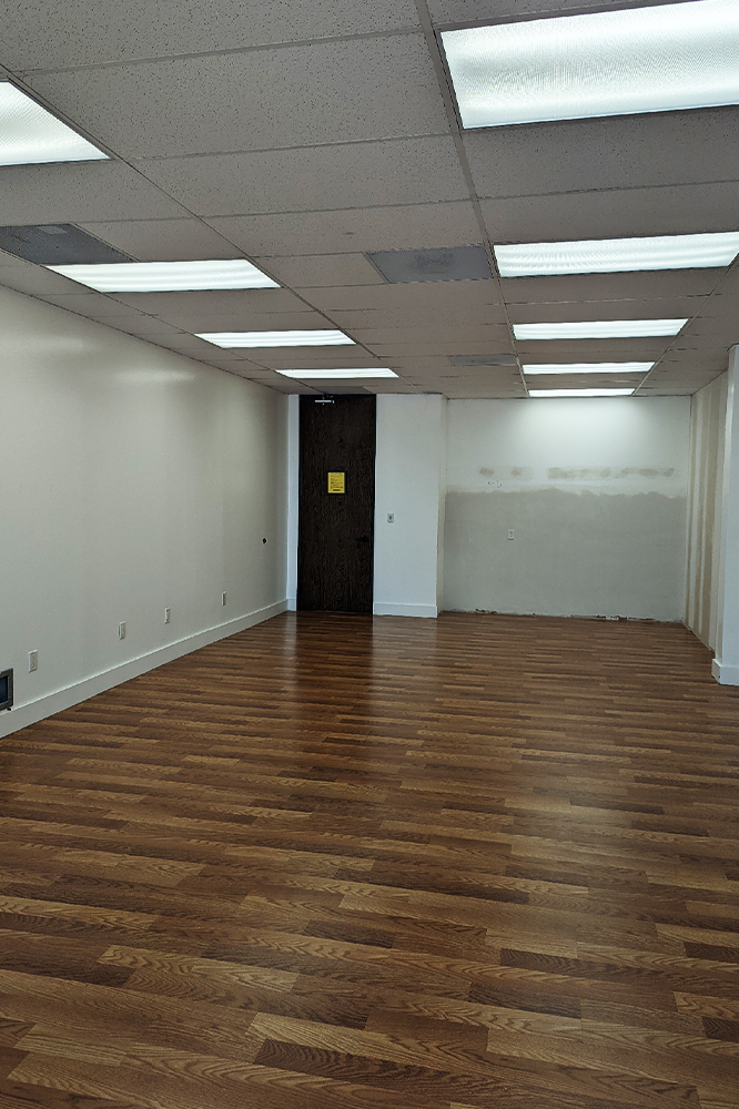 6201 Bonhomme Road - 18x230S-sm