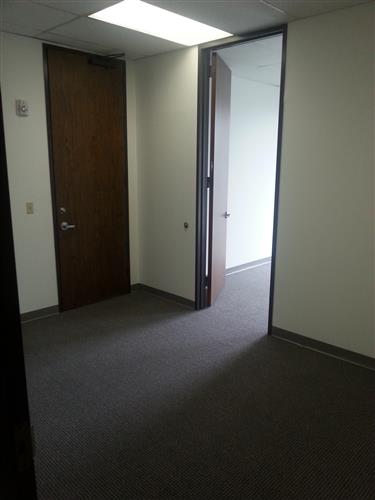 6201 Bonhomme Road - 18x245N-sm