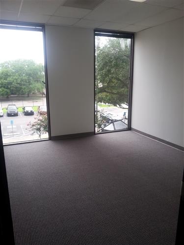 6201 Bonhomme Road - 18x245N-sm