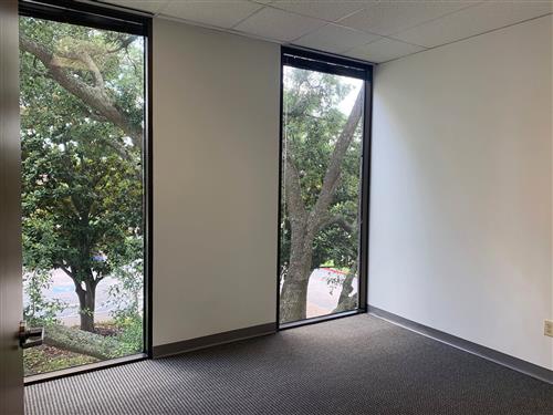 6201 Bonhomme Road - 18x252N-sm