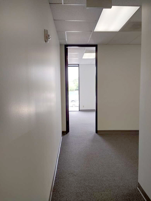 6201 Bonhomme Road - 18x274N-sm