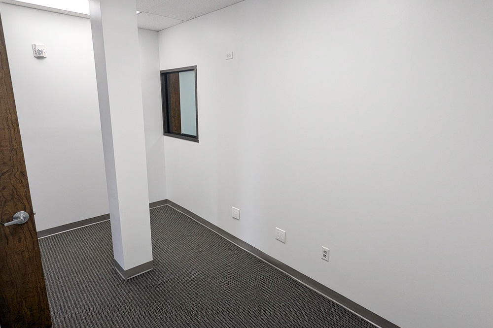 6201 Bonhomme Road - 18x304N-sm