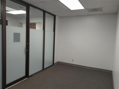 6201 Bonhomme Road - 18x304N-sm