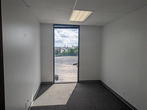 6201 Bonhomme Road - 18x306N.01-sm