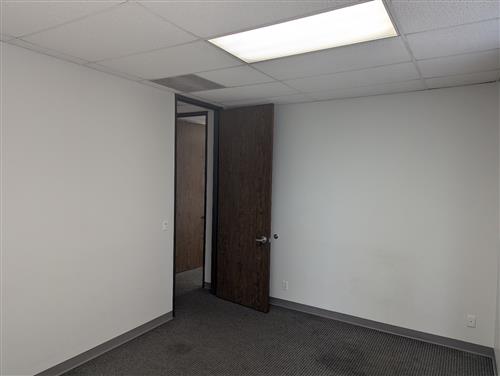 6201 Bonhomme Road - 18x306N.01-sm