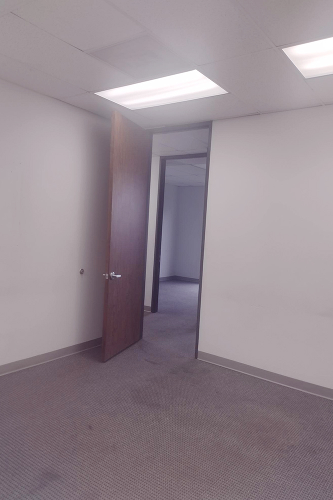 2-UI354Nx18.jpg