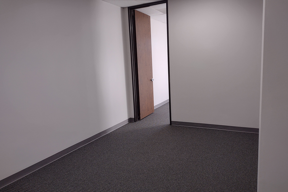 6201 Bonhomme Road - 18x362N-sm