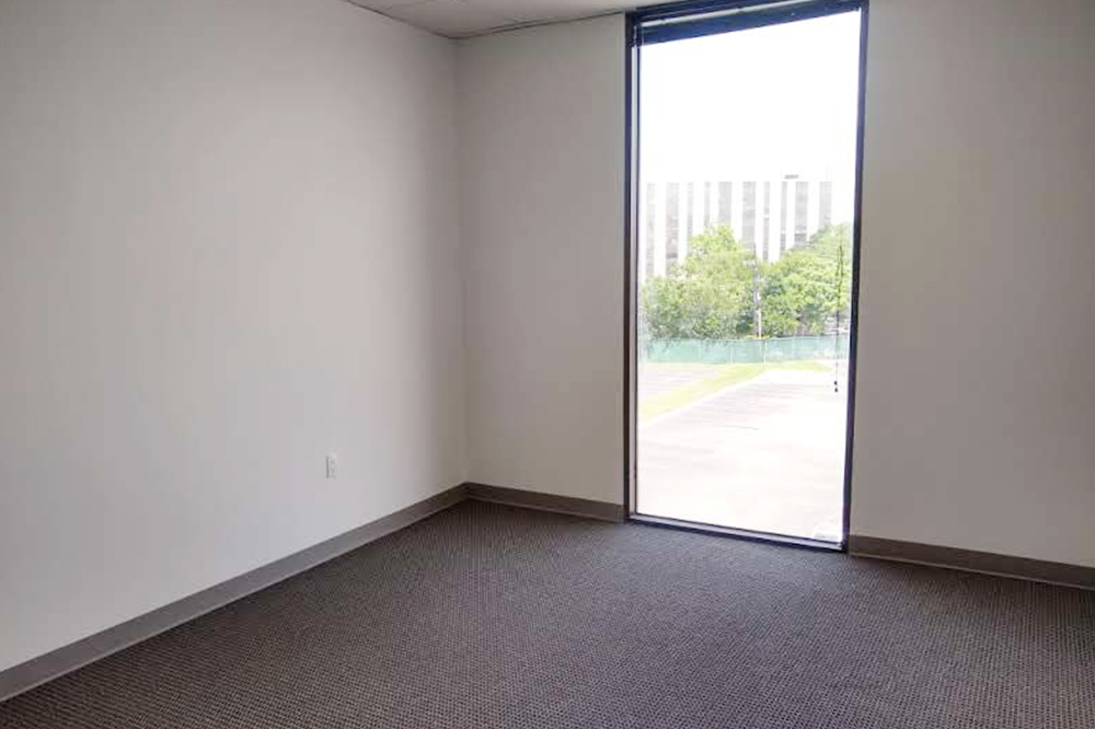 6201 Bonhomme Road - 18x365N-F-sm