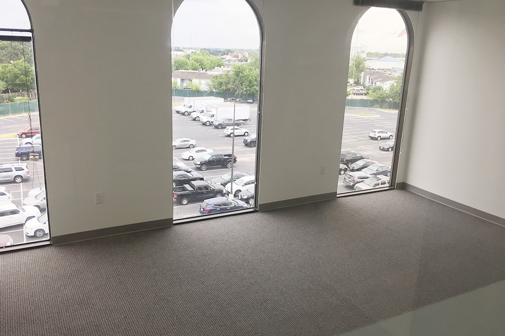 6201 Bonhomme Road - 18x401N.01-sm