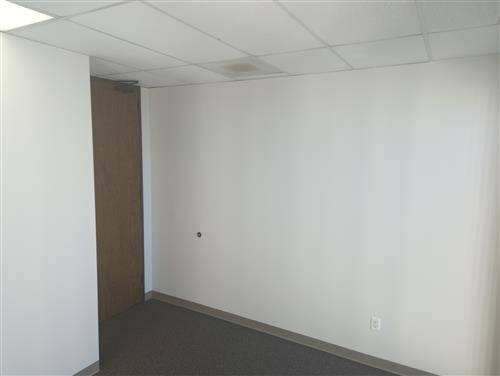 6201 Bonhomme Road - 18x402N-sm