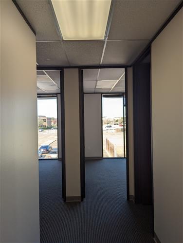 6201 Bonhomme Road - 18x427N-sm