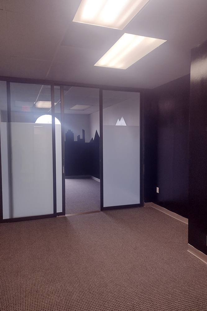 6201 Bonhomme Road - 18x427N-sm