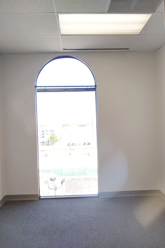 6201 Bonhomme Road - 18x465N-sm