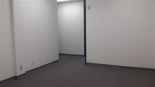 6201 Bonhomme Road - 18x470S.01-sm