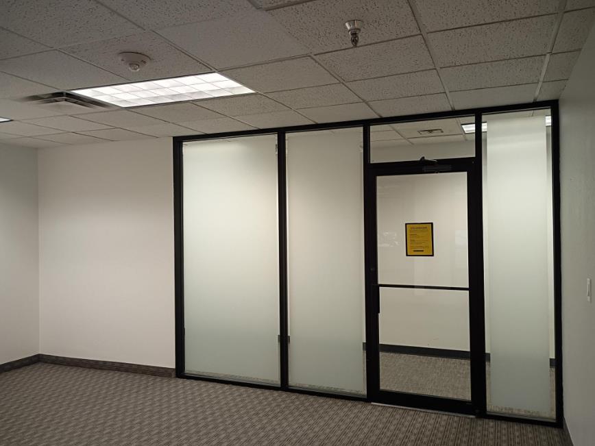 8330-8360 Lyndon B Johnson Fwy - 180xA200-sm