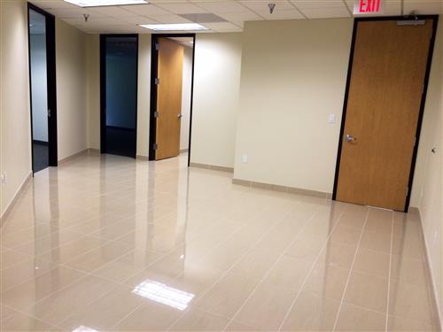 8330-8360 Lyndon B Johnson Fwy - 180xA215-sm