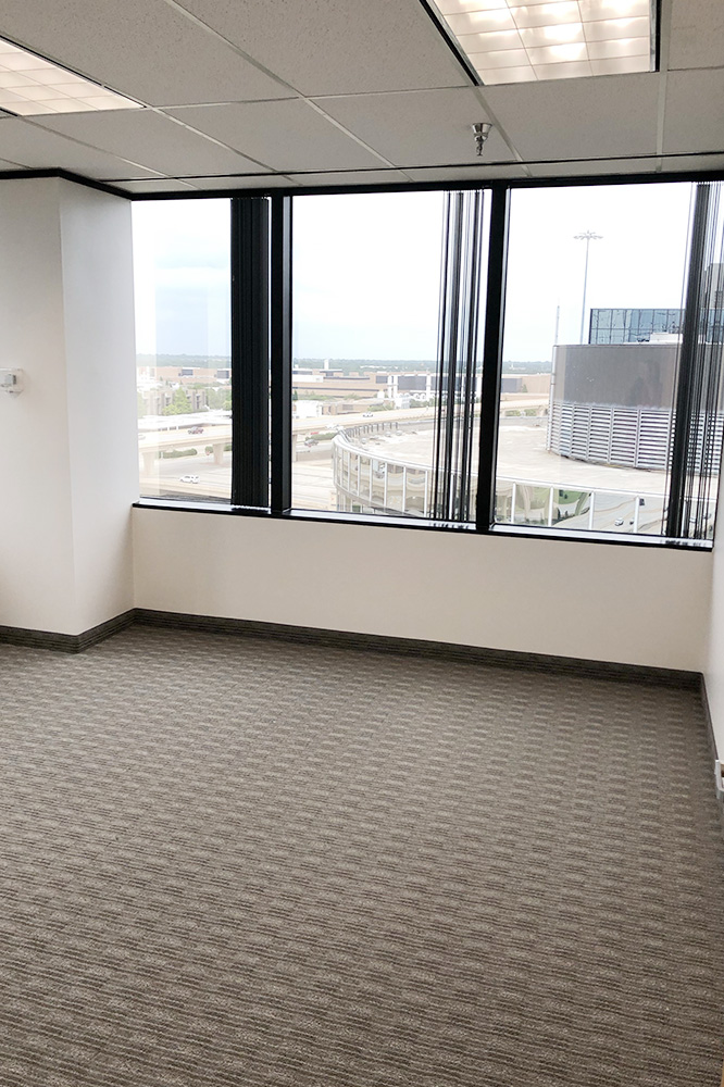 8330-8360 Lyndon B Johnson Fwy - 180xB1025-sm