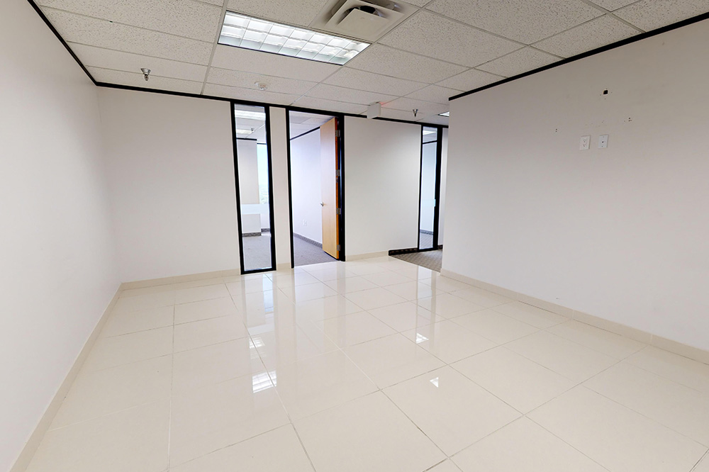 8330-8360 Lyndon B Johnson Fwy - 180xB1150-sm