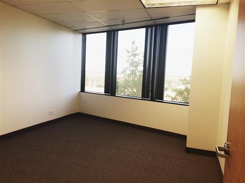 8330-8360 Lyndon B Johnson Fwy - 180xB485-sm