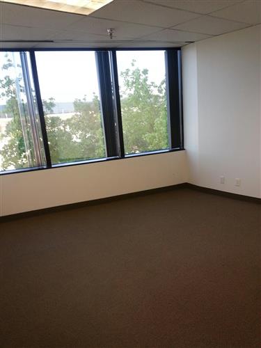 2-UIB490x180.jpg