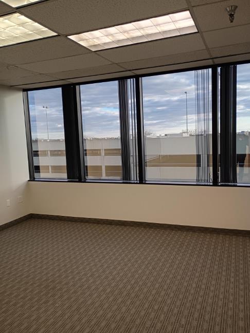 8330-8360 Lyndon B Johnson Fwy - 180xB550-sm