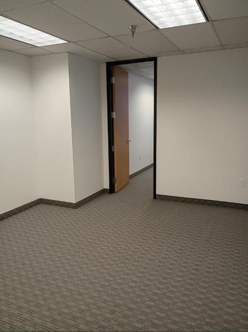 8330-8360 Lyndon B Johnson Fwy - 180xB575-sm