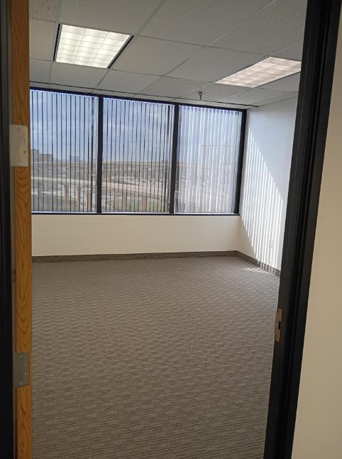 8330-8360 Lyndon B Johnson Fwy - 180xB575-sm