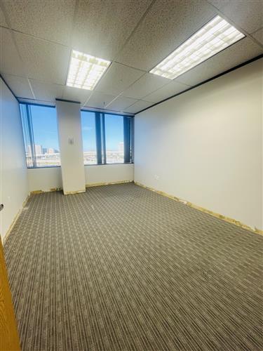 8330-8360 Lyndon B Johnson Fwy - 180xB624-sm