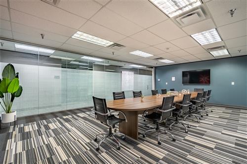 3-UIB678x180.jpg